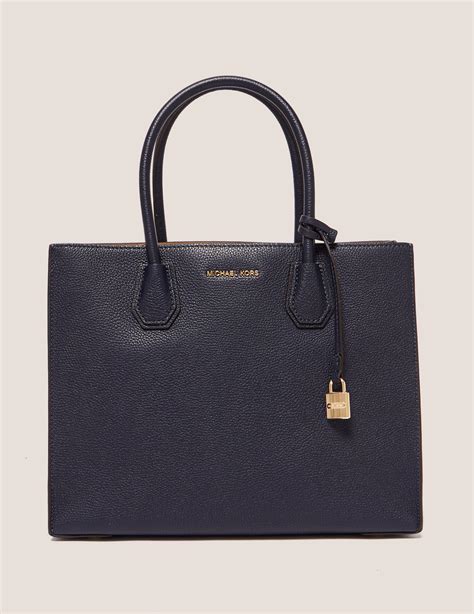 michael michael kors women's mercer tote|Michael Kors large signature tote.